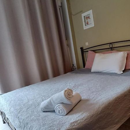 Guest Room เซเรส ภายนอก รูปภาพ